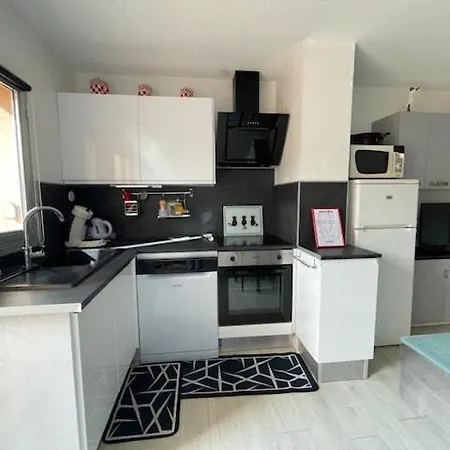 Appartamento 108 Quai d'azur H21 CAP D'AGDE, 2 Pièces 4 pers avec parking proche port et môle